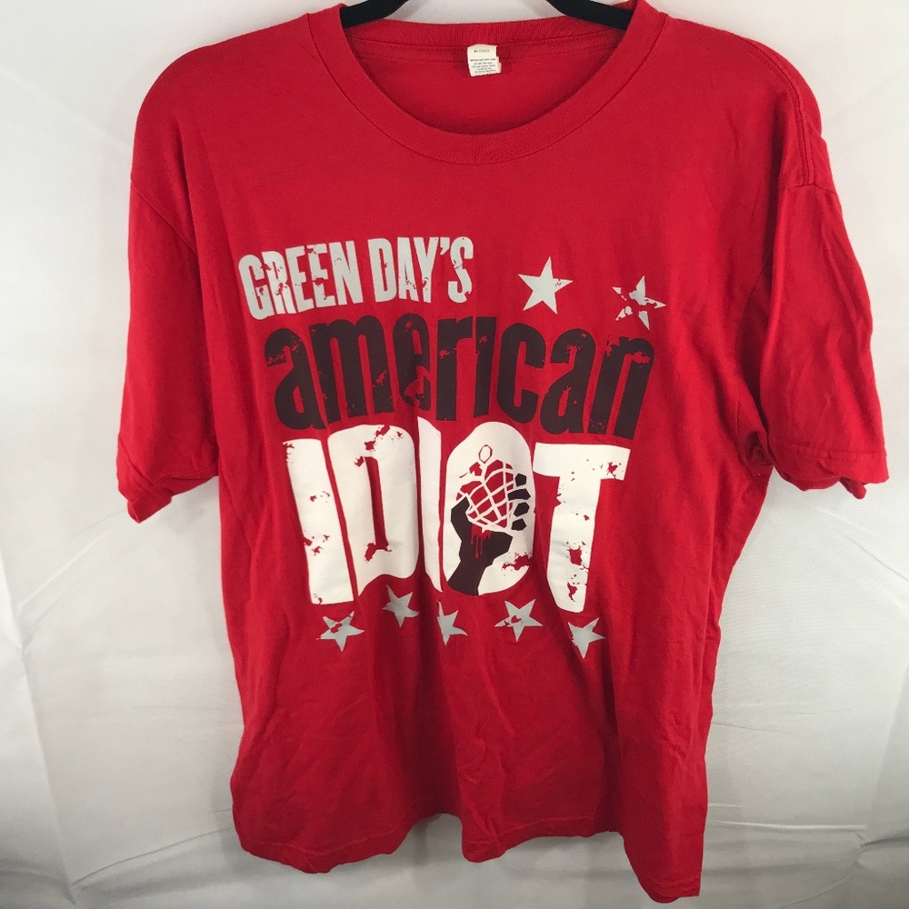 GREEN DAY MENS 90S AMERICAN IDIOT TOUR SHIRT